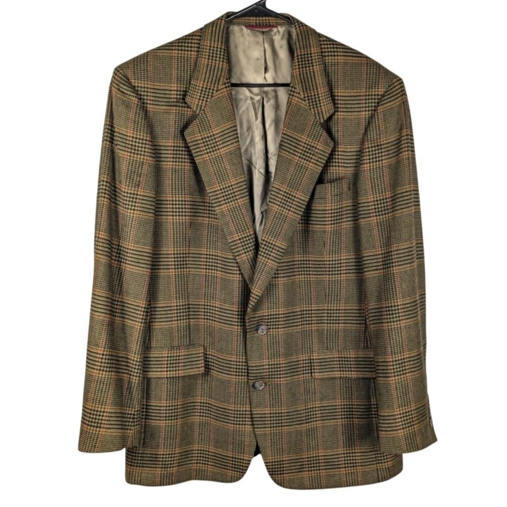 Hart Schaffner Marx Brown Plaid Sport Coat with Green and Tan Accents